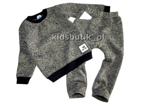MUST HAVE! 2 el. ocieplany zestaw dresowy MUST HAVE! 2 el. ocieplany zestaw dresowy