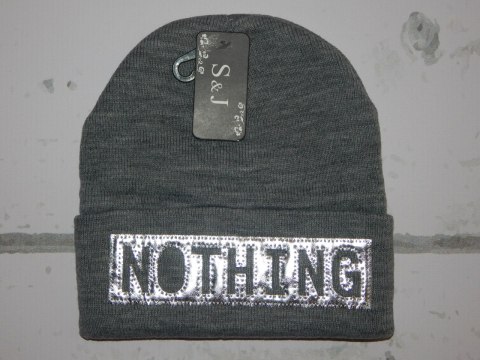 NOTHING - jesienno zimowa czapka z naszywką (szary) NOTHING - jesienno zimowa czapka z naszywką (szary)